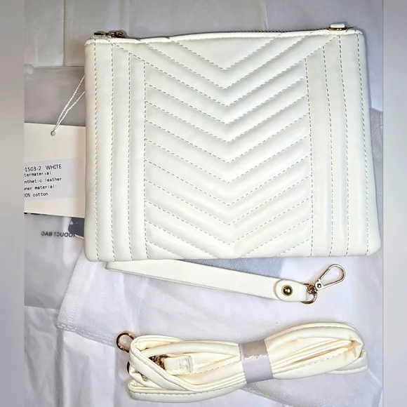 NEW Amelie Galanti White Quilted Crossbody Clutch – Faux Leather Wristlet Bag - Picture 2 of 6